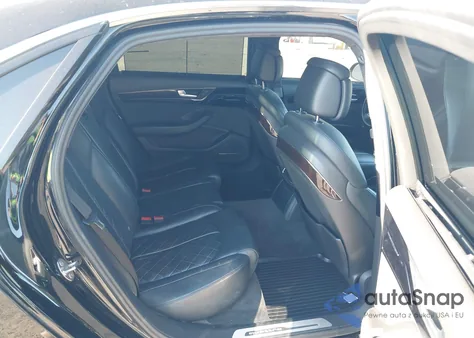 2016 Audi A8 L 4.0T Sport z USA, uszkodzony, nr VIN WAU43AFD2GN014159